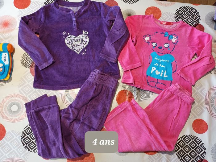 Lot 2 pyjamas 👧 taille 4 ans - photo numéro 2
