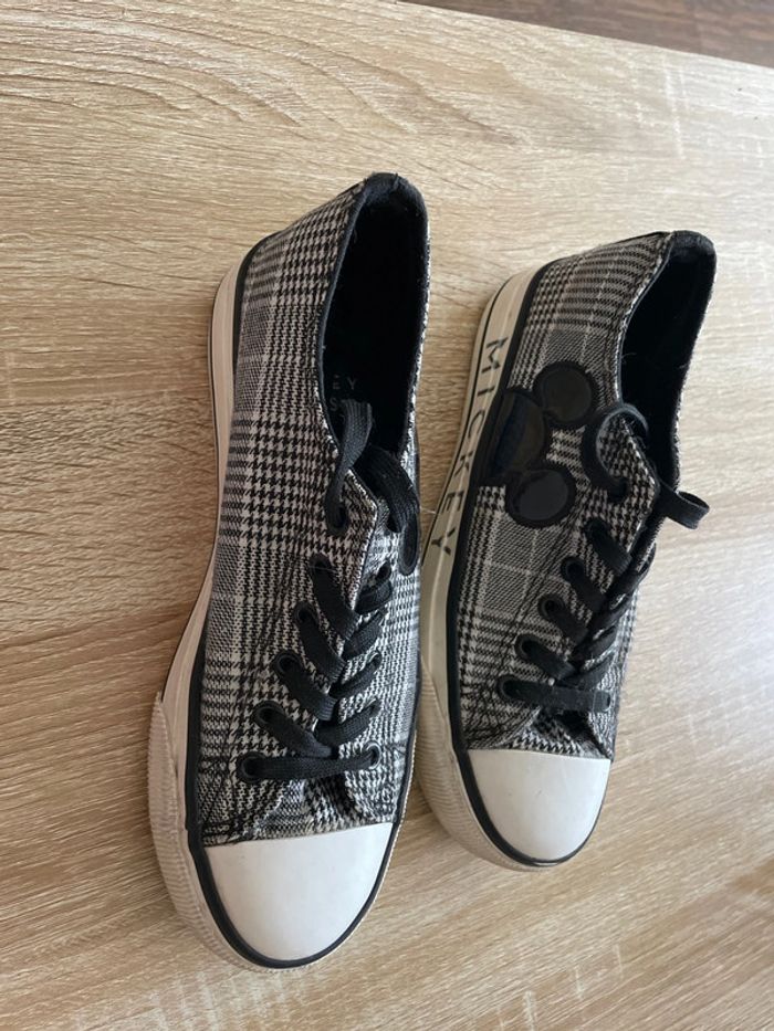 Chaussures - photo numéro 4
