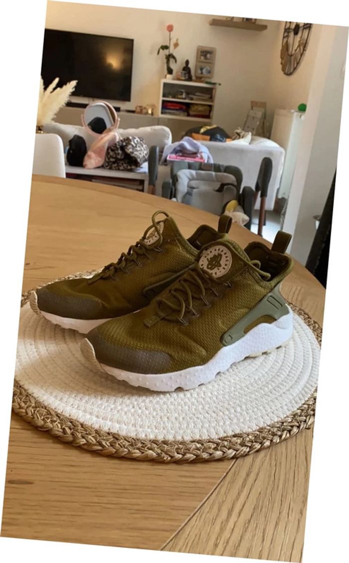 Basket Nike Huarache T37.5