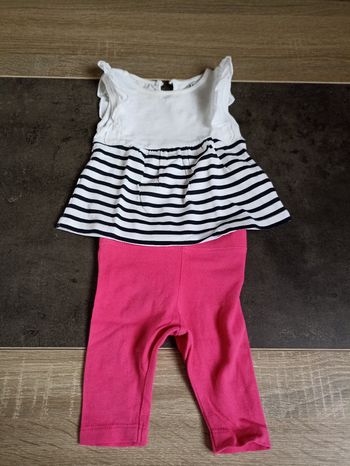 Le legging et la blouse