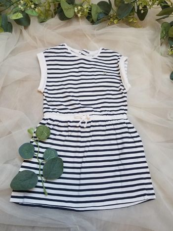 Robe marinière été 12 mois Kiabi.