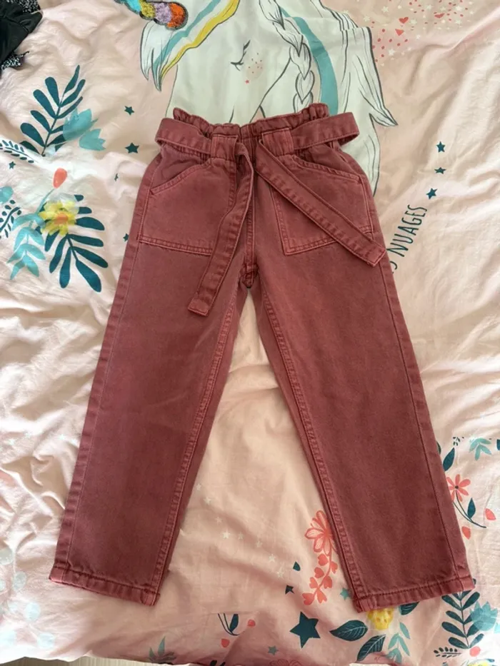 Pantalon tout neuf