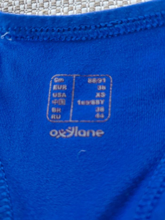 Lot de leggings et T-chirts. đ - photo numĂ©ro 9