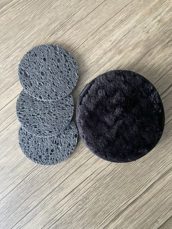 Éponge, disque démaquillant