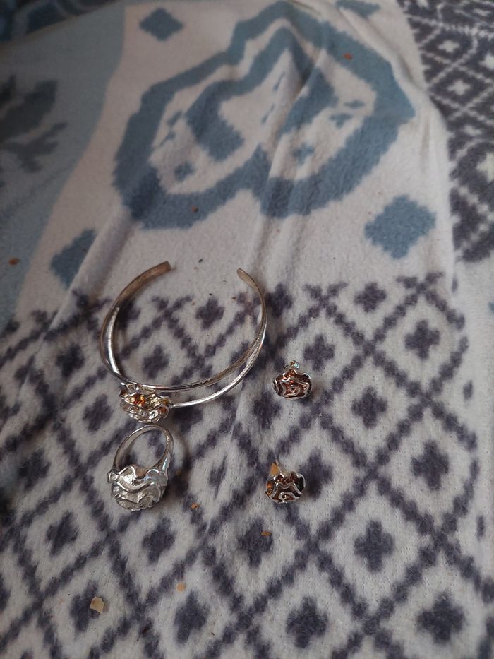 Bracelet et boucles d oreilles