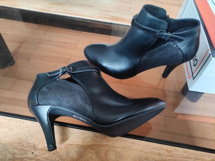 NEUF - Bottines noires 41 - photo numéro 7