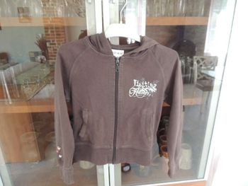 Sweat zippé à capuche fille 8 ans