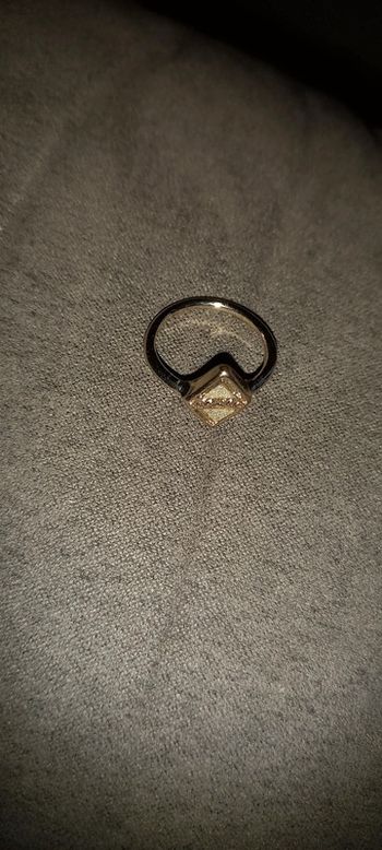 Petite bague
