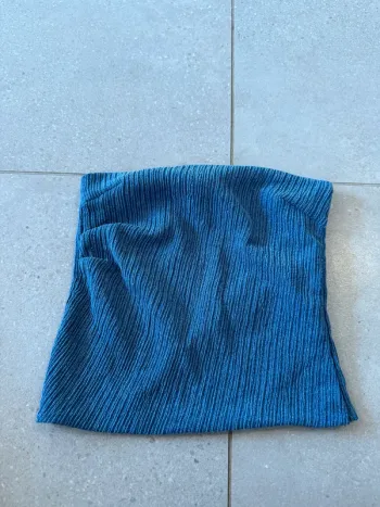 Top bleu Pull & Bear, taille XS, très bon état