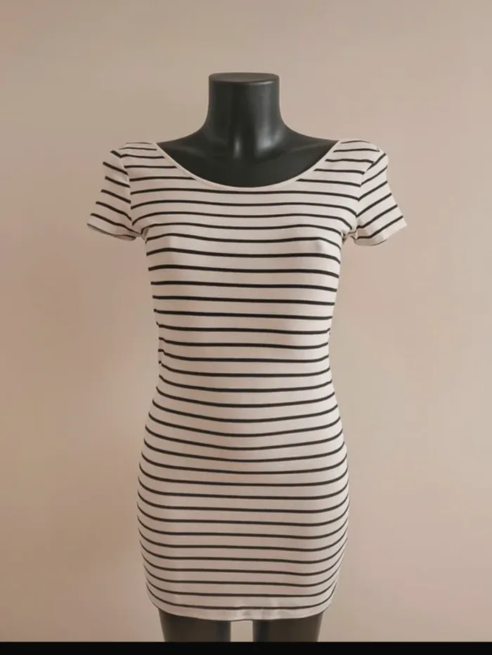 Robe moulante été taille : 42 📸