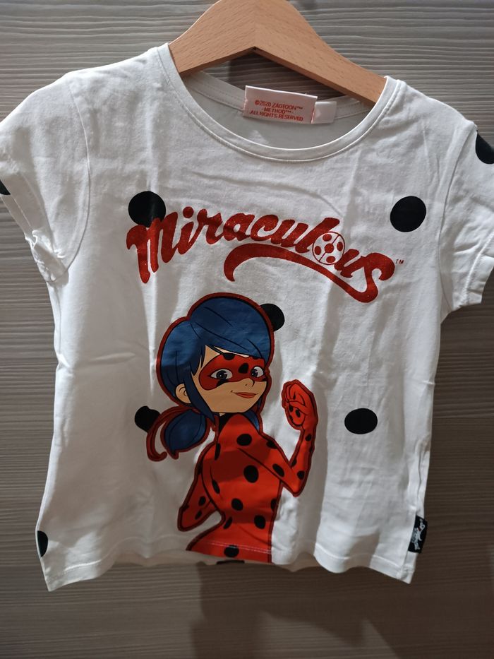 T shirt miraculous