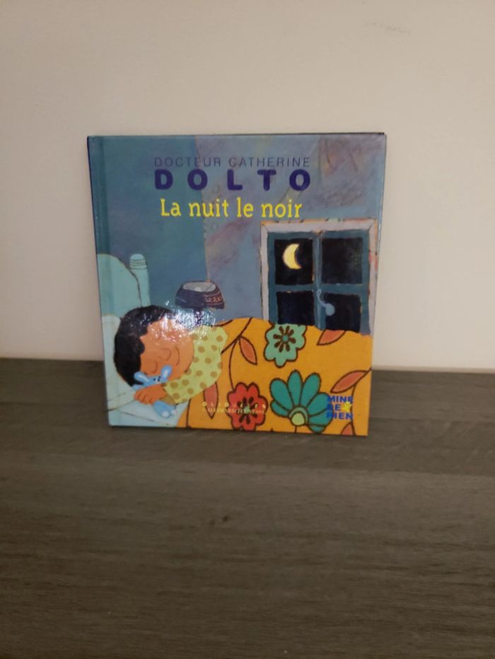 Livre enfant La nuit le noir