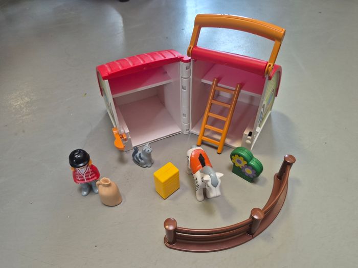 Playmobil  Centre Équestre - photo numéro 2