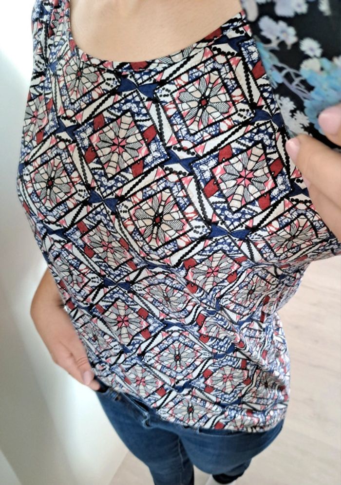 Tee-shirt épaules dénudées - photo numéro 3