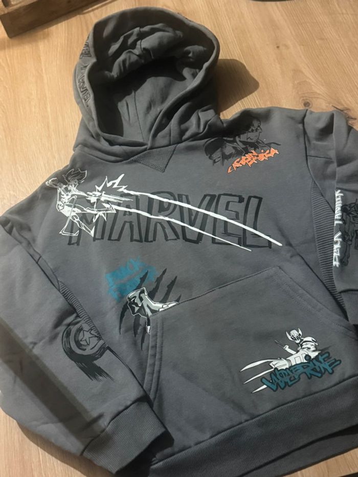 Sweat à capuche Disney Marvel 7/8ans garçon