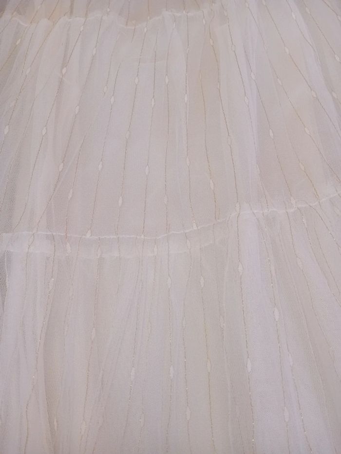 Robe blanche et doré taille 14 ans - photo numéro 2