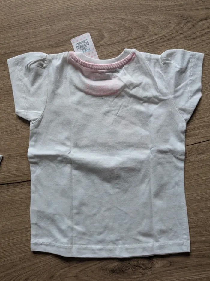 Lot de 3 tee shirts taille 2 ans - photo numéro 7