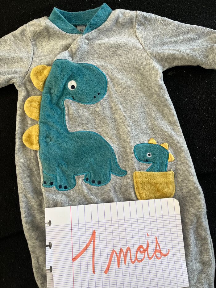 Pyjama 1 mois - photo numéro 5