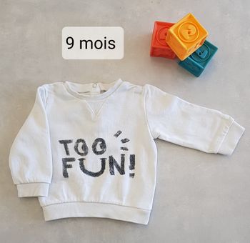 Sweat kiabi 9 mois