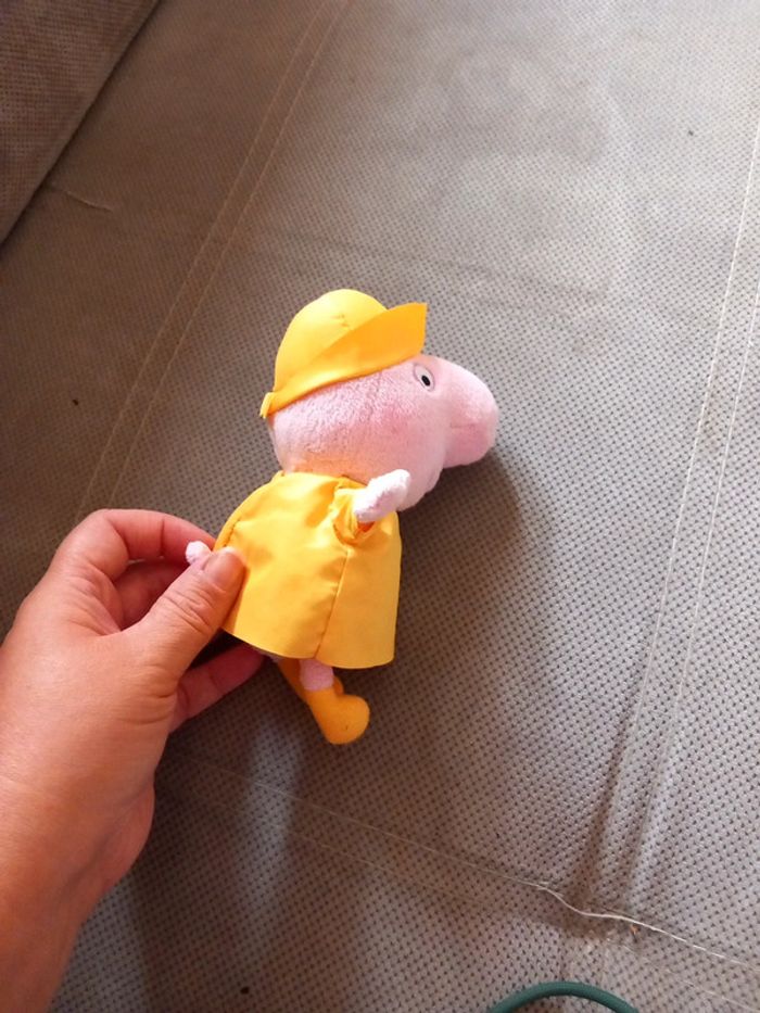 Peluche peppa pig - photo numéro 4