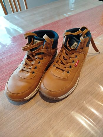 Chaussures levis
