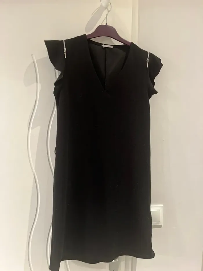 Robe noir