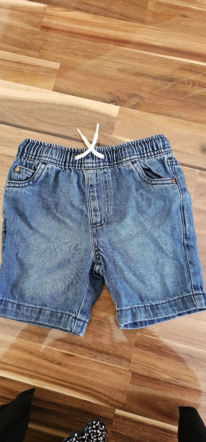 Short en jeans