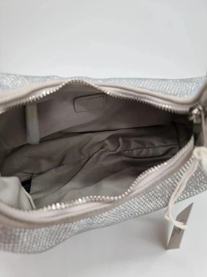 NA-KD sac rond pailleté strass - photo numéro 7