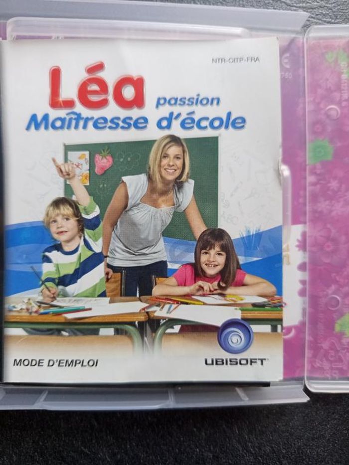 Nintendo - DS - Léa - Passion maîtresse d'école - photo numéro 4