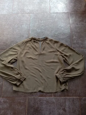 Bershka blouse taille M