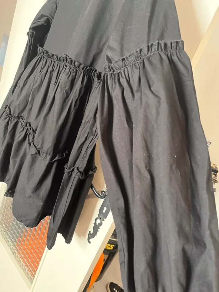 Robe noire manches longues - photo numéro 4