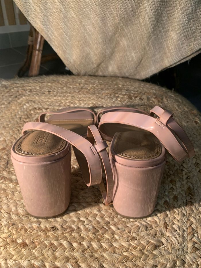 Sandales - photo numéro 7