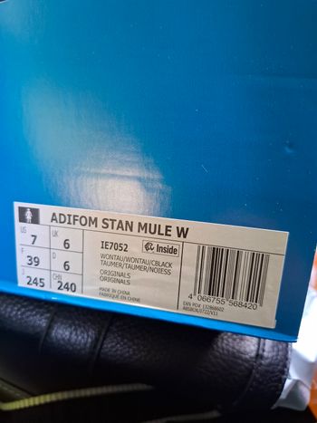 Mule adidas
