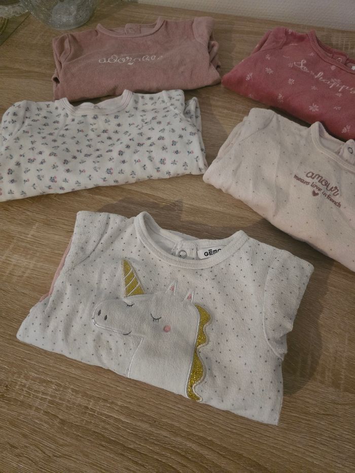 Lots 5 pyjamas taille 9 mois - photo numéro 6