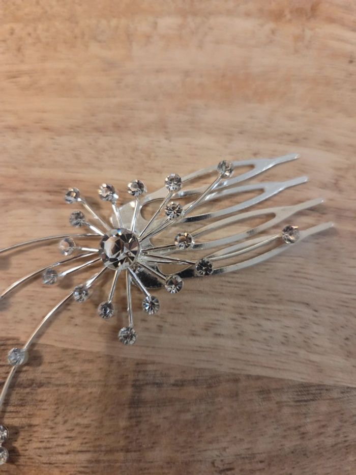 Peigne a chignon avec strass - photo numéro 3