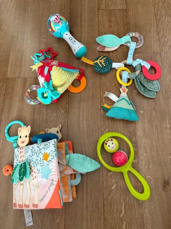 Lot de jouets