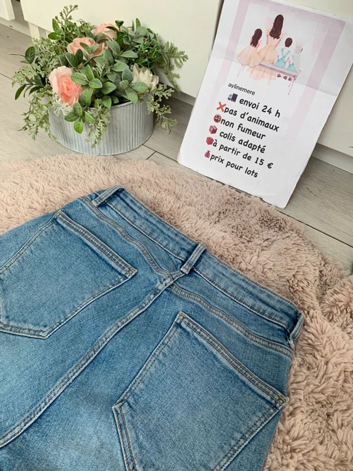 Jean bleu clair évasé - photo numéro 5