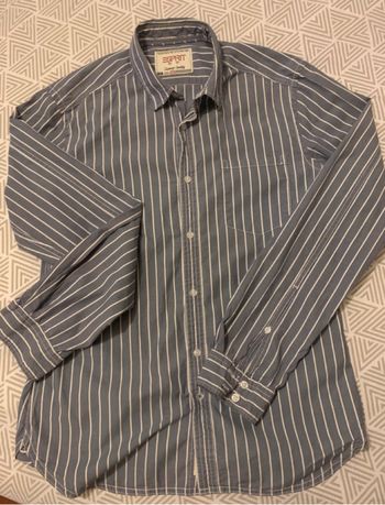Belle chemise bleue à rayures blanches • Esprit
