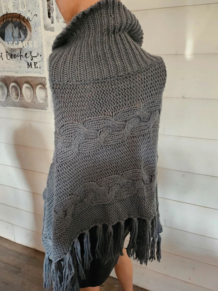 Poncho édition limitée T36-38-40-42-44-46Taille Unique - photo numéro 3