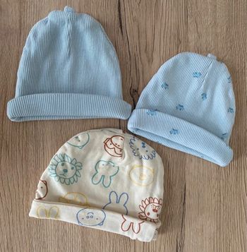 Lot 3 bonnets naissance