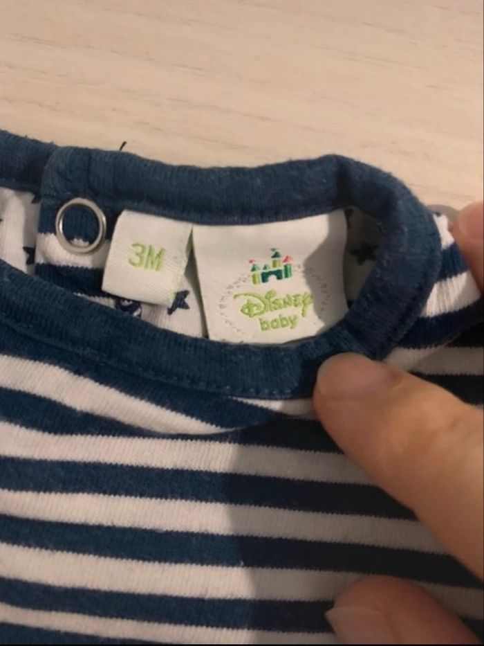 Ensemble salopette Mickey en 3 mois - photo numéro 9