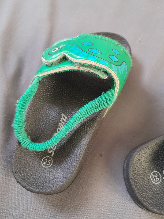 Claquettes élastiques dinosaures 25 - photo numéro 3