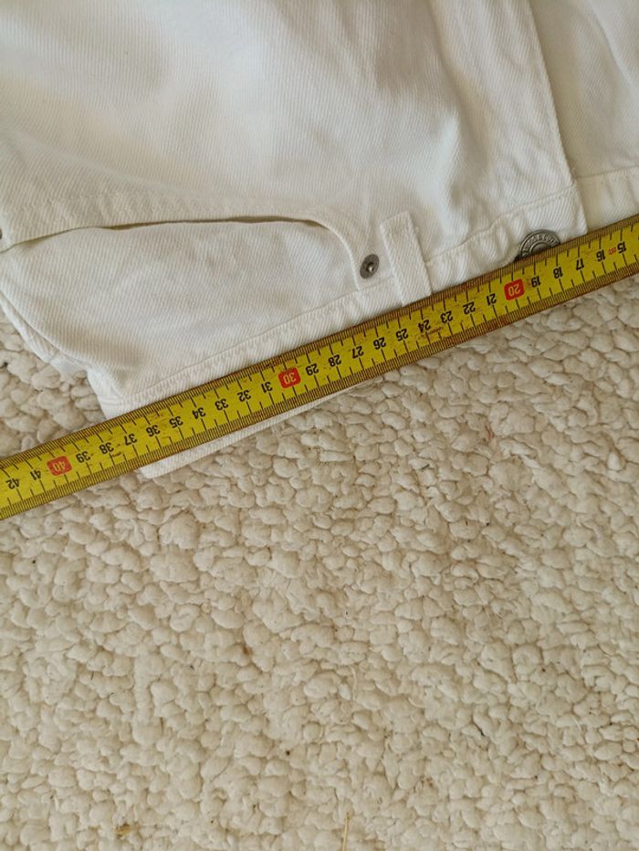 Fabriqué en 96, piece vintage authentique jean Levi's 521 blanc vintage 90s made in USA tapered - photo numéro 7
