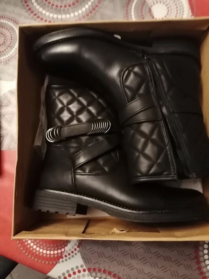 Bottines pointure 39 marque vice versa