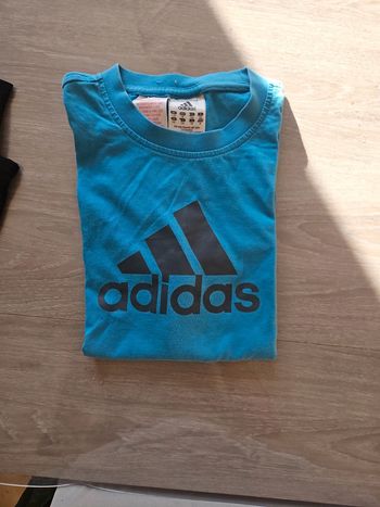 T-shirt bleu adidas Garçon T 12 ans