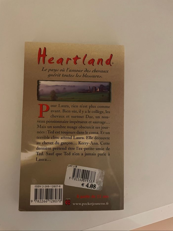 Livre heartland : tout change - photo numéro 2