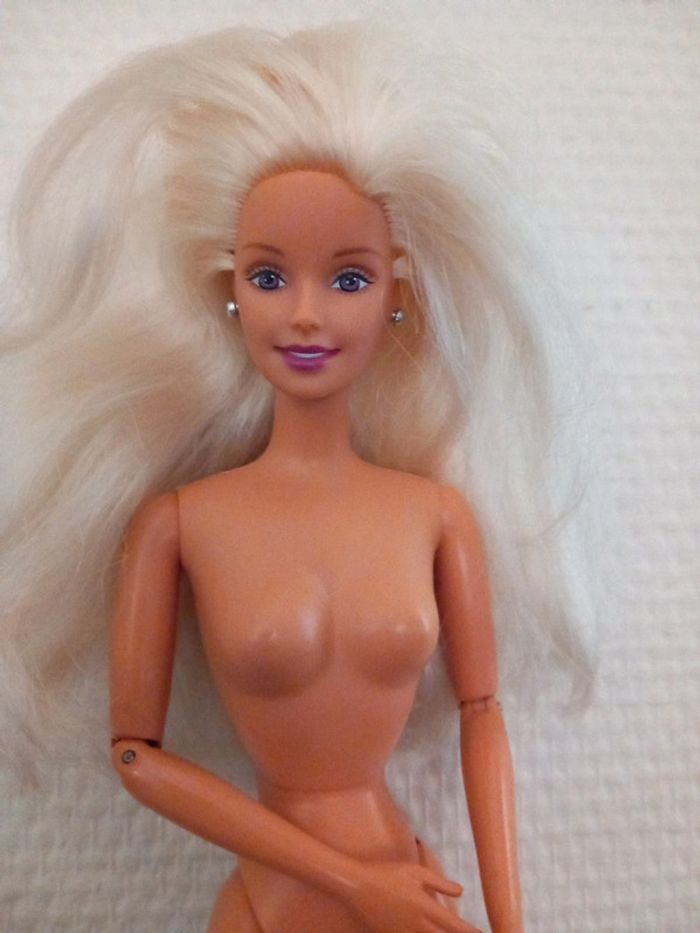 Barbie cavalière articulée. Horse lovin' 2002 - photo numéro 4