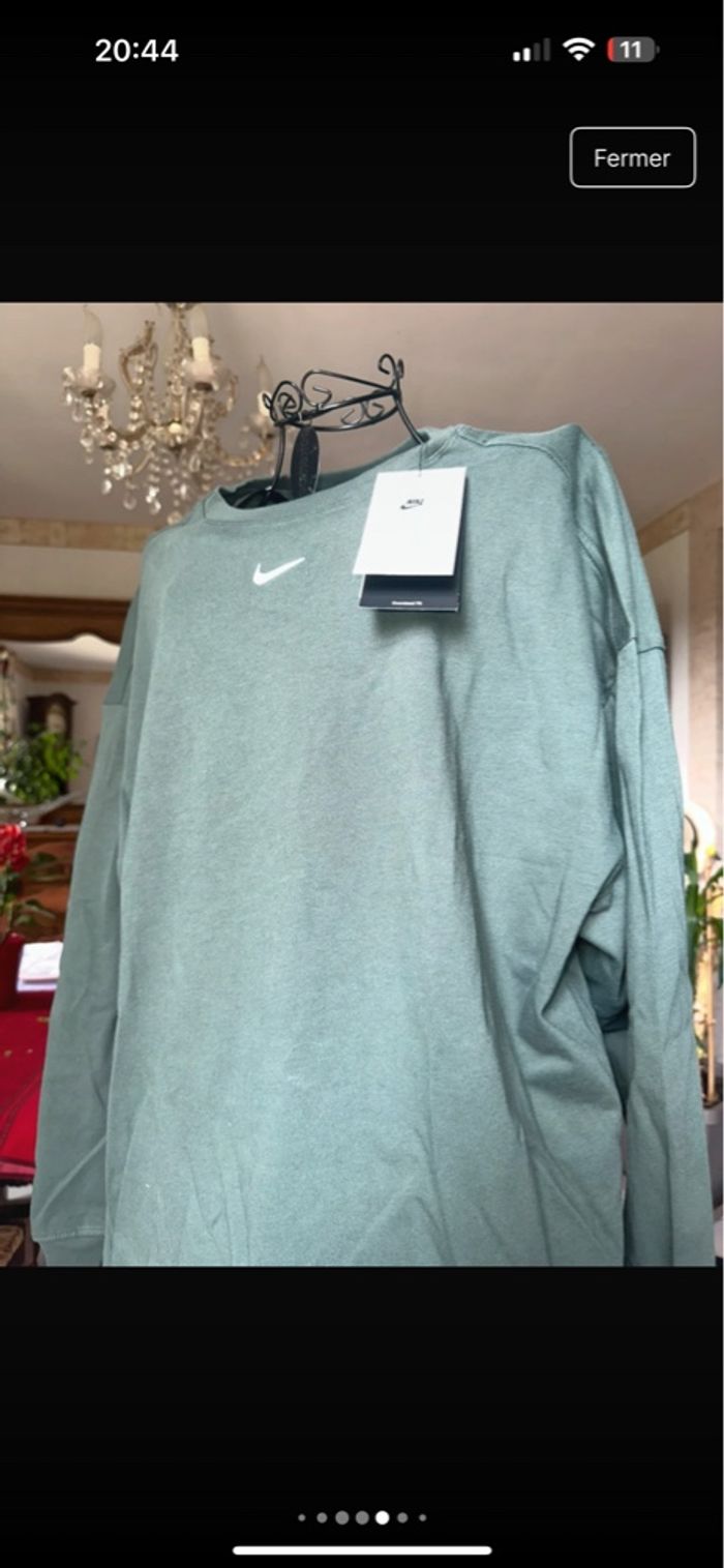 Sweat/tee shirt à manches longues NIKE vert kaki - photo numéro 4