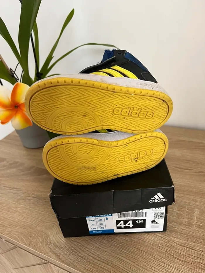 Baskets adidas - photo numéro 6