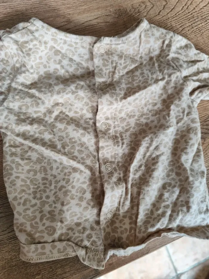 T-shirt manches longues leopard Happiness 6 mois - photo numéro 3